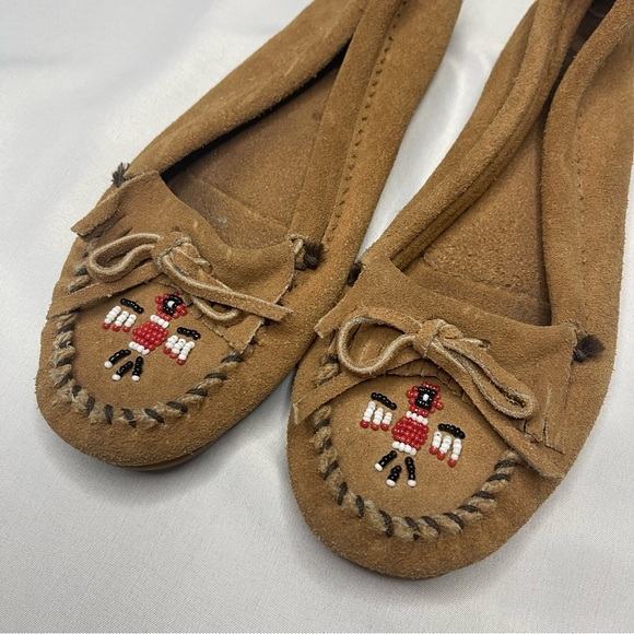 Minnetonka Women’s Thunderbird Moc | size 9 - Picture 7 of 9